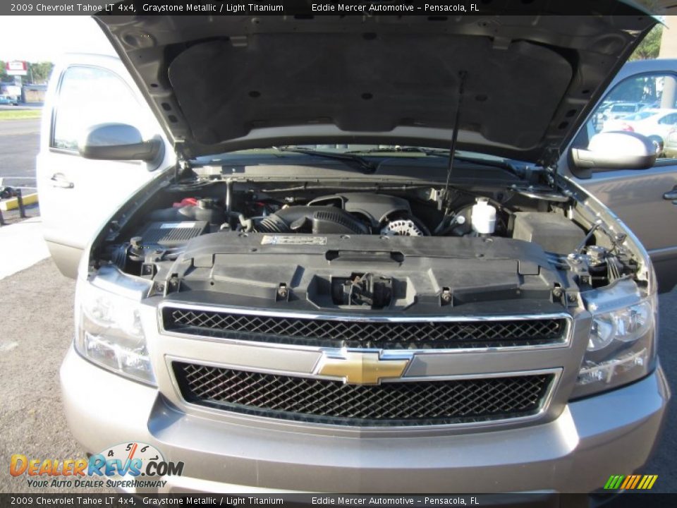 2009 Chevrolet Tahoe LT 4x4 Graystone Metallic / Light Titanium Photo #18