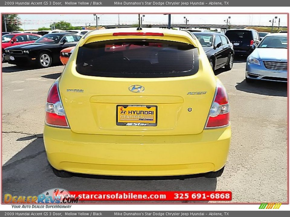 2009 Hyundai Accent GS 3 Door Mellow Yellow / Black Photo #4