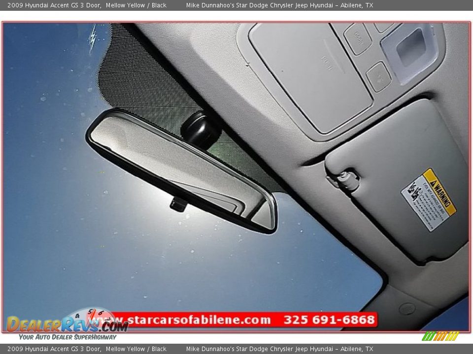 2009 Hyundai Accent GS 3 Door Mellow Yellow / Black Photo #24