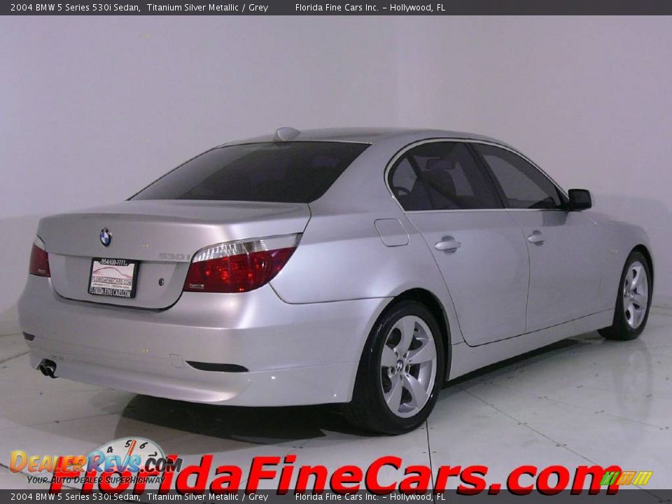2004 BMW 5 Series 530i Sedan Titanium Silver Metallic / Grey Photo #2
