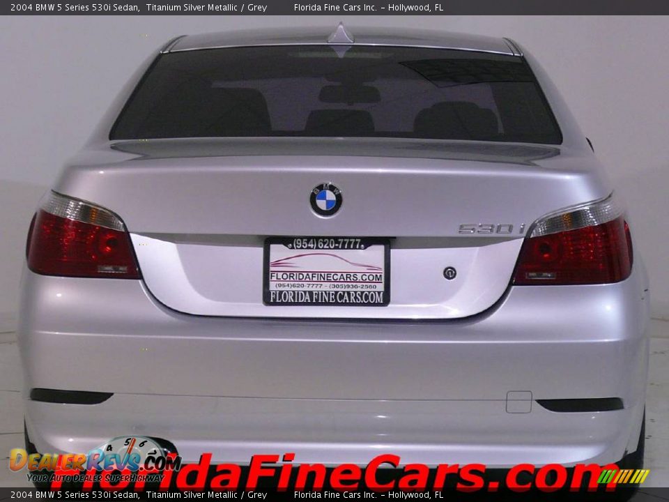 2004 BMW 5 Series 530i Sedan Titanium Silver Metallic / Grey Photo #6