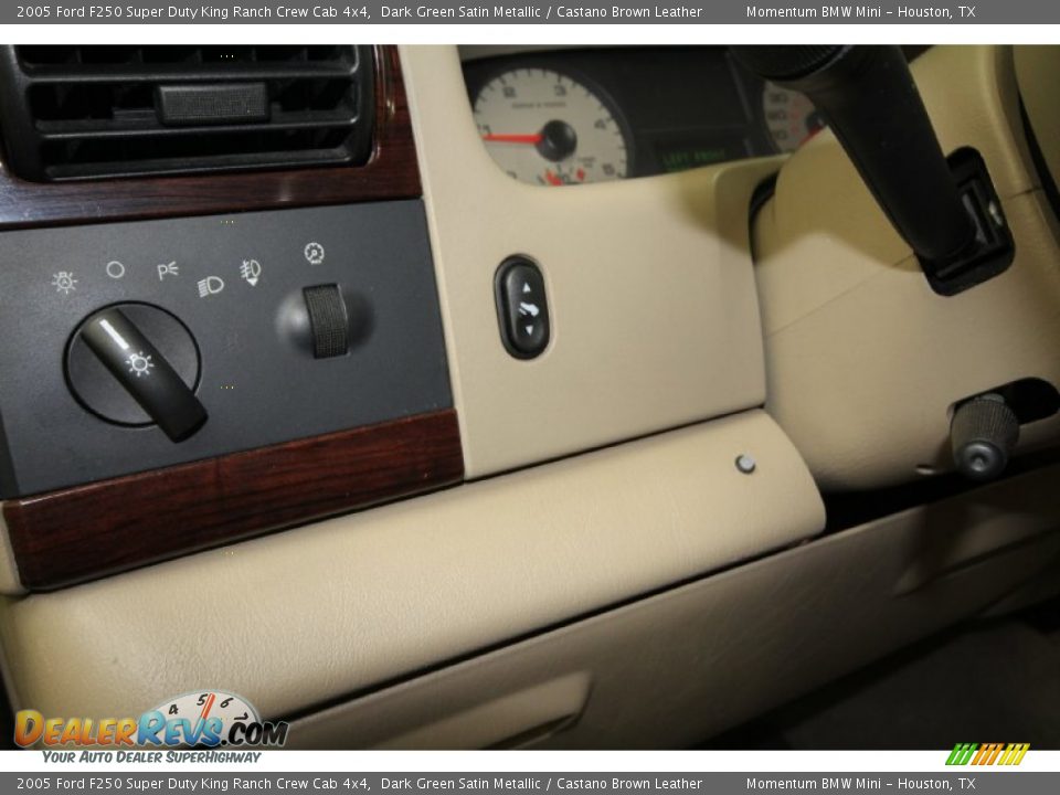 2005 Ford F250 Super Duty King Ranch Crew Cab 4x4 Dark Green Satin Metallic / Castano Brown Leather Photo #28