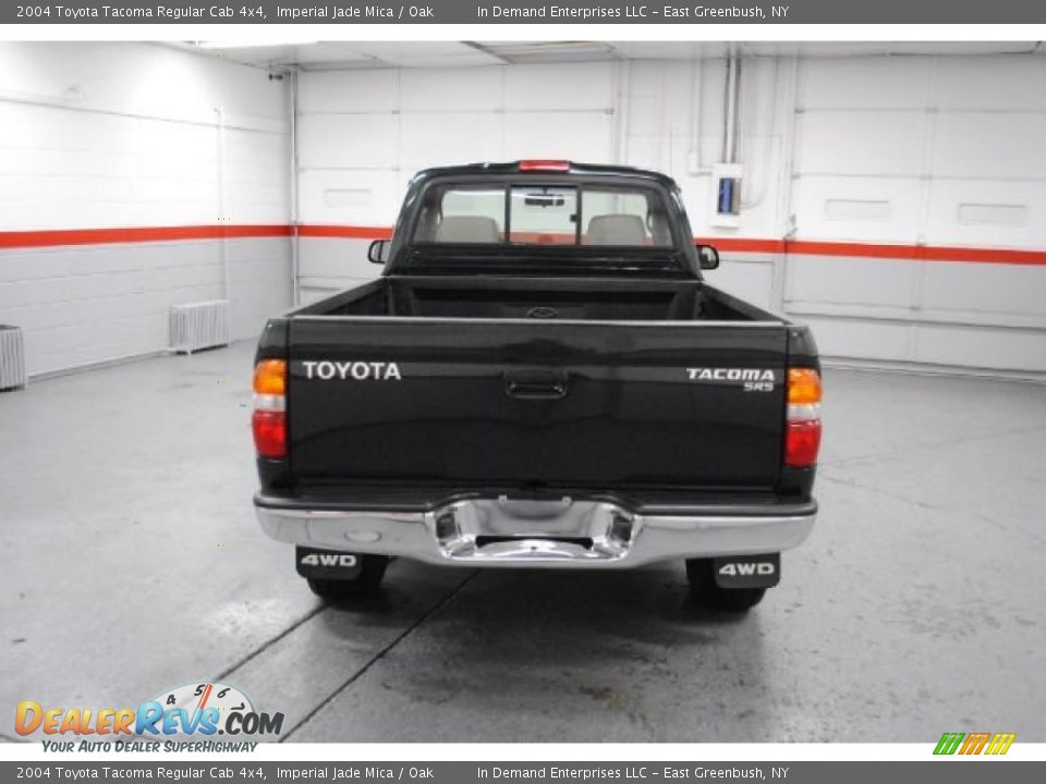 2004 Toyota Tacoma Regular Cab 4x4 Imperial Jade Mica / Oak Photo #16