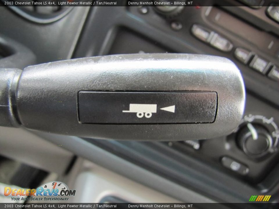 2003 Chevrolet Tahoe LS 4x4 Light Pewter Metallic / Tan/Neutral Photo #15