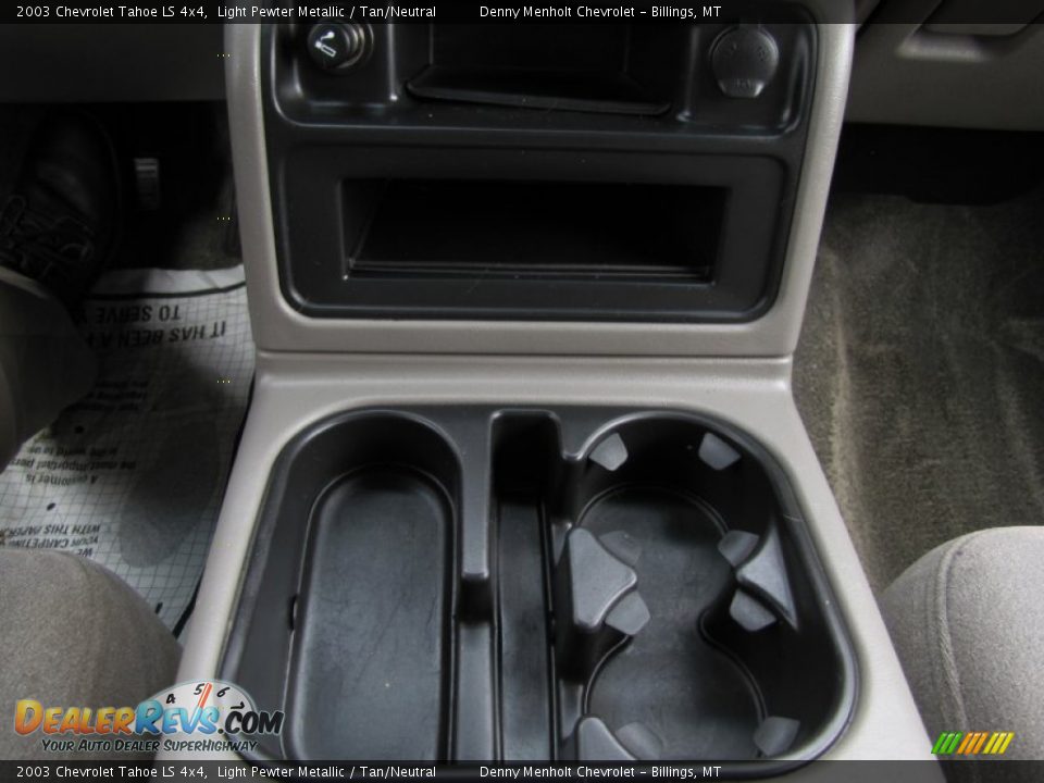 2003 Chevrolet Tahoe LS 4x4 Light Pewter Metallic / Tan/Neutral Photo #19
