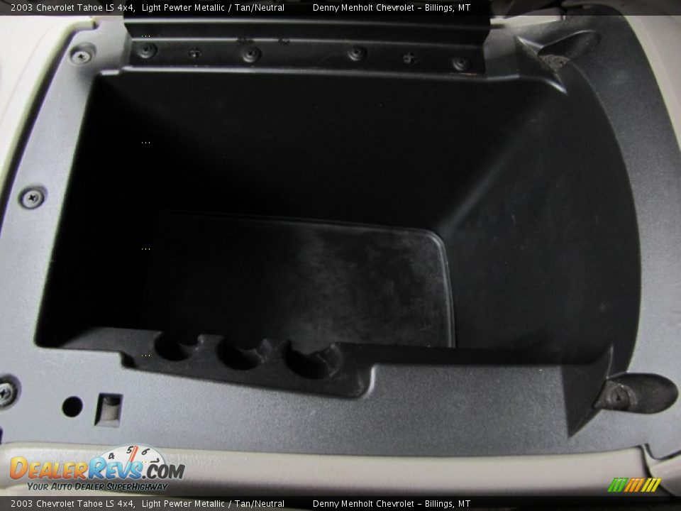 2003 Chevrolet Tahoe LS 4x4 Light Pewter Metallic / Tan/Neutral Photo #21