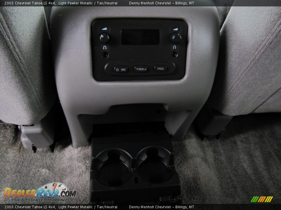 2003 Chevrolet Tahoe LS 4x4 Light Pewter Metallic / Tan/Neutral Photo #24