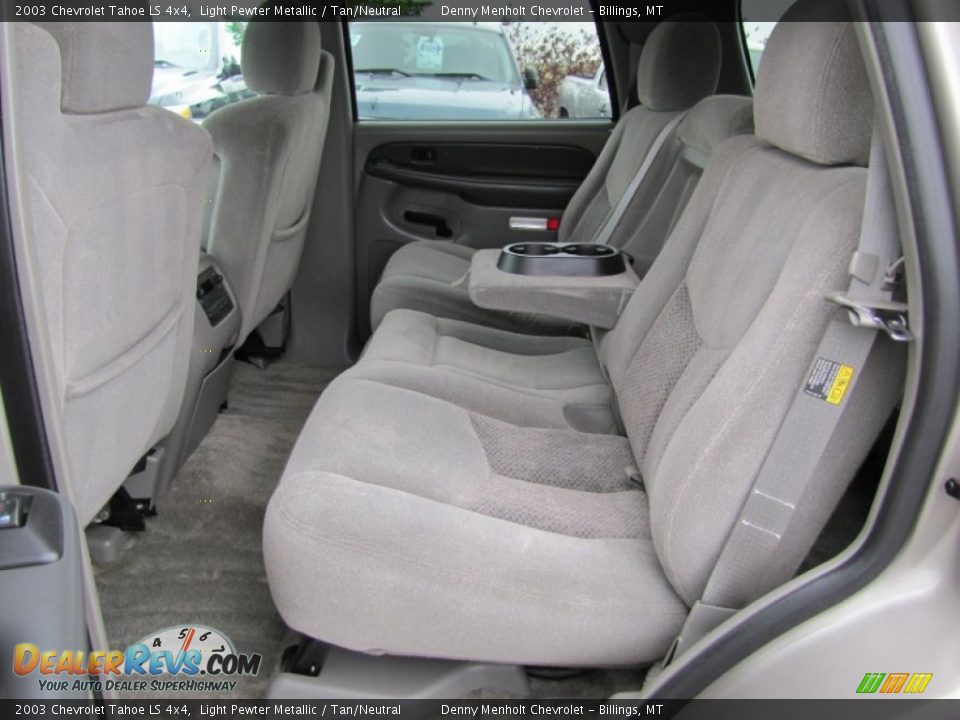 2003 Chevrolet Tahoe LS 4x4 Light Pewter Metallic / Tan/Neutral Photo #25