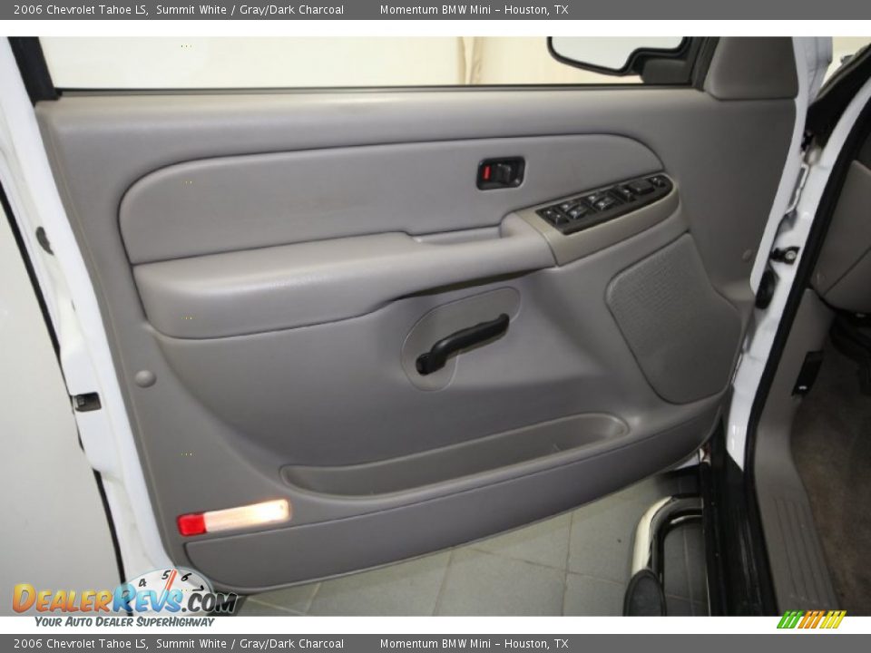 2006 Chevrolet Tahoe LS Summit White / Gray/Dark Charcoal Photo #16