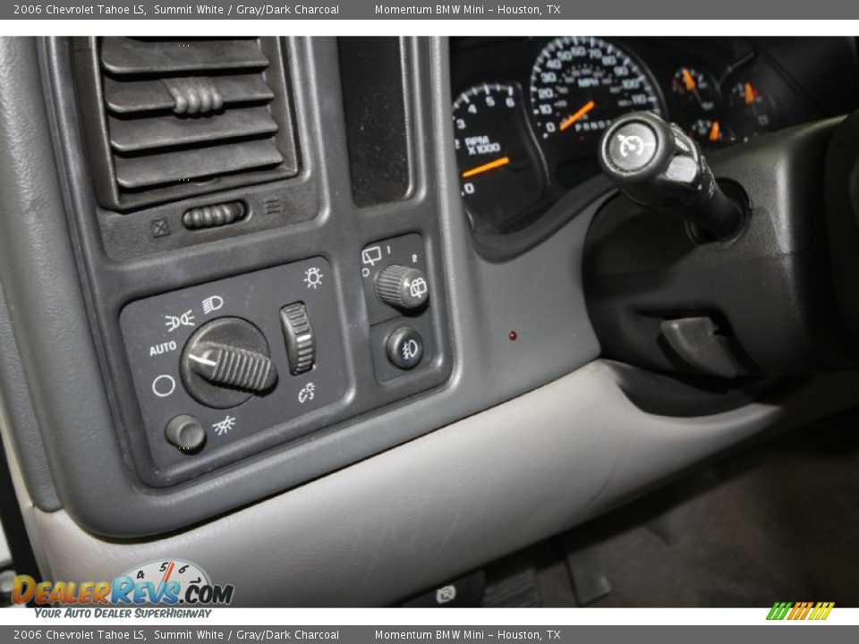 2006 Chevrolet Tahoe LS Summit White / Gray/Dark Charcoal Photo #26