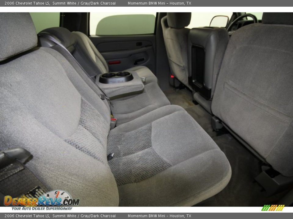2006 Chevrolet Tahoe LS Summit White / Gray/Dark Charcoal Photo #31