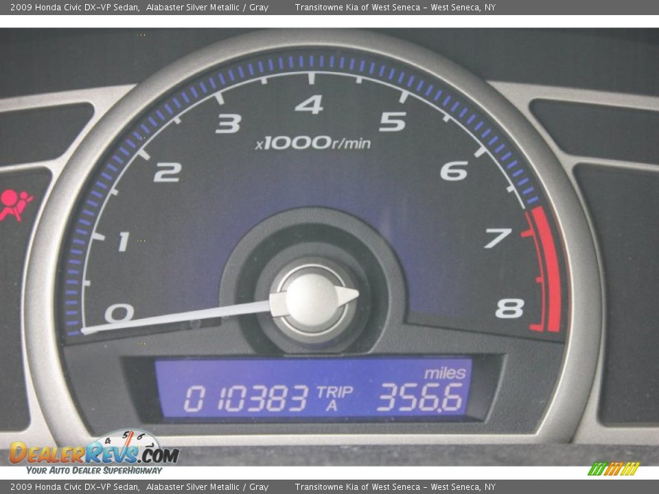 2009 Honda Civic DX-VP Sedan Alabaster Silver Metallic / Gray Photo #3