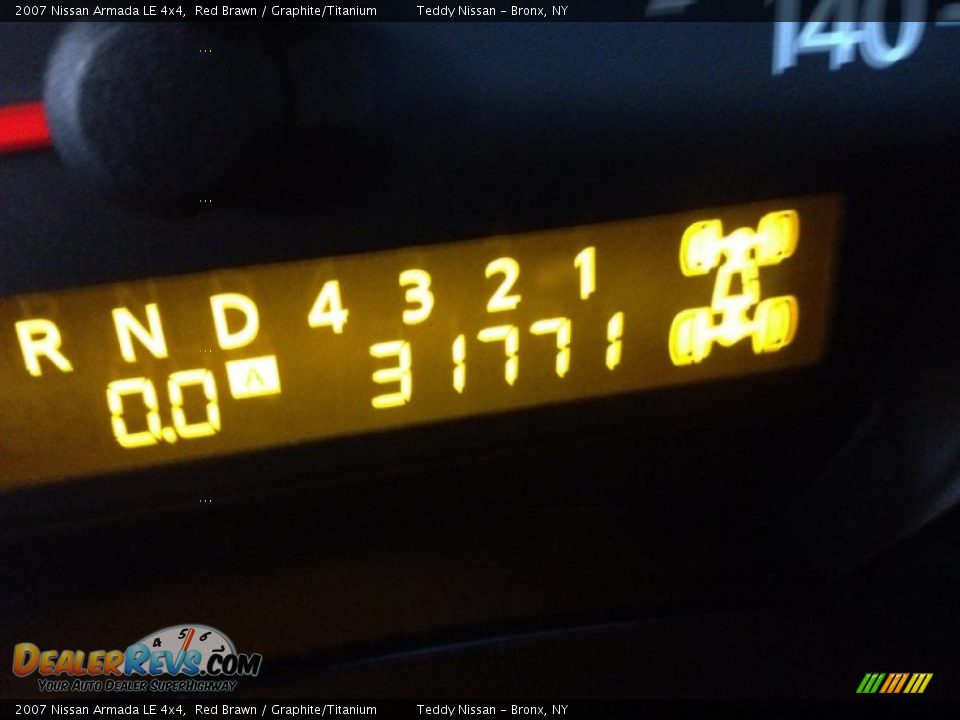 2007 Nissan Armada LE 4x4 Red Brawn / Graphite/Titanium Photo #24