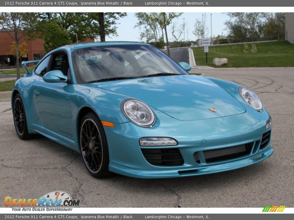 Front 3/4 View of 2012 Porsche 911 Carrera 4 GTS Coupe Photo #7