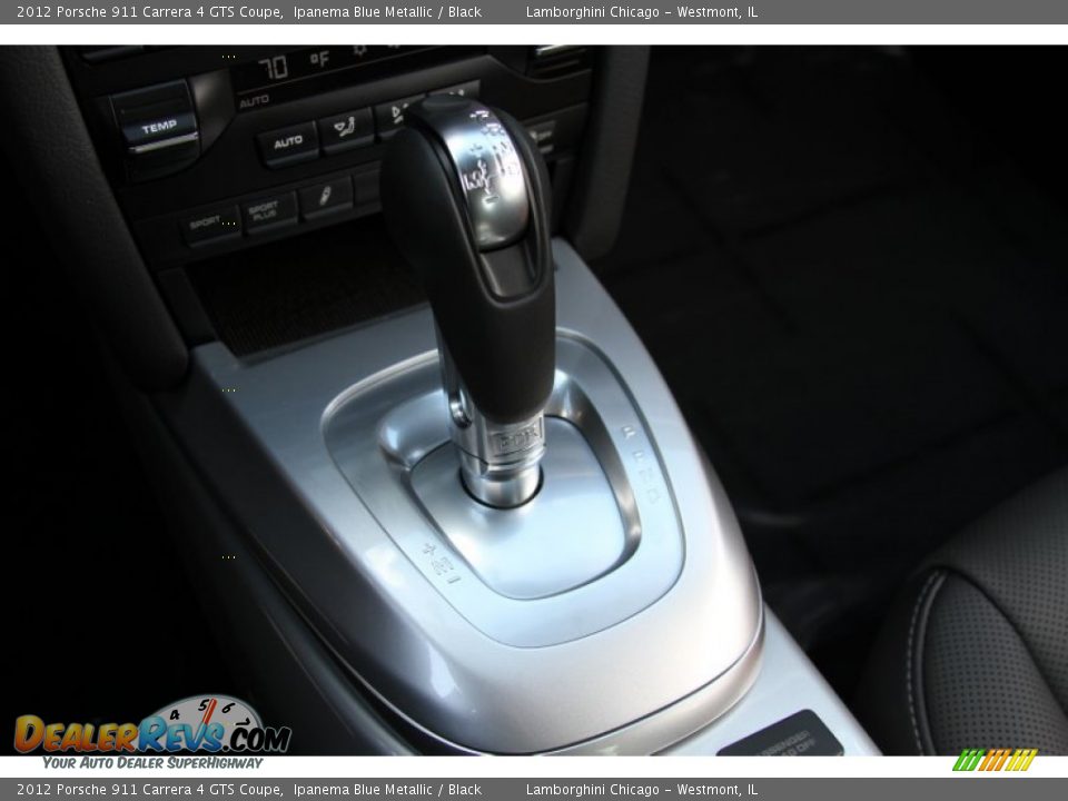 2012 Porsche 911 Carrera 4 GTS Coupe Shifter Photo #19