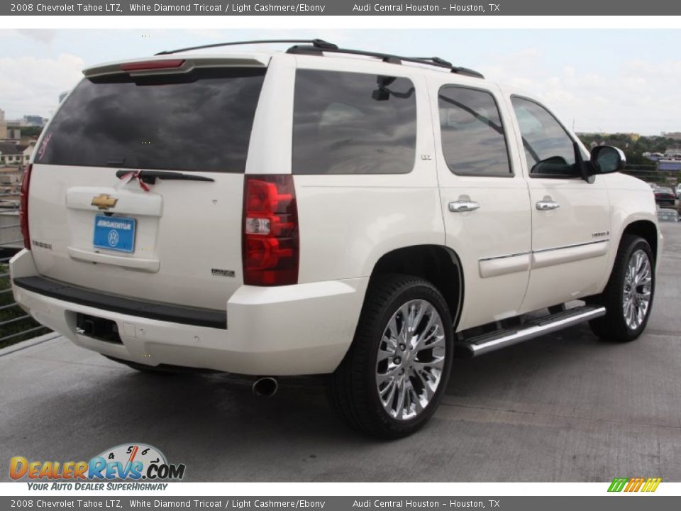 2008 Chevrolet Tahoe LTZ White Diamond Tricoat / Light Cashmere/Ebony Photo #7