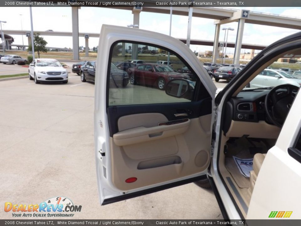 2008 Chevrolet Tahoe LTZ White Diamond Tricoat / Light Cashmere/Ebony Photo #18