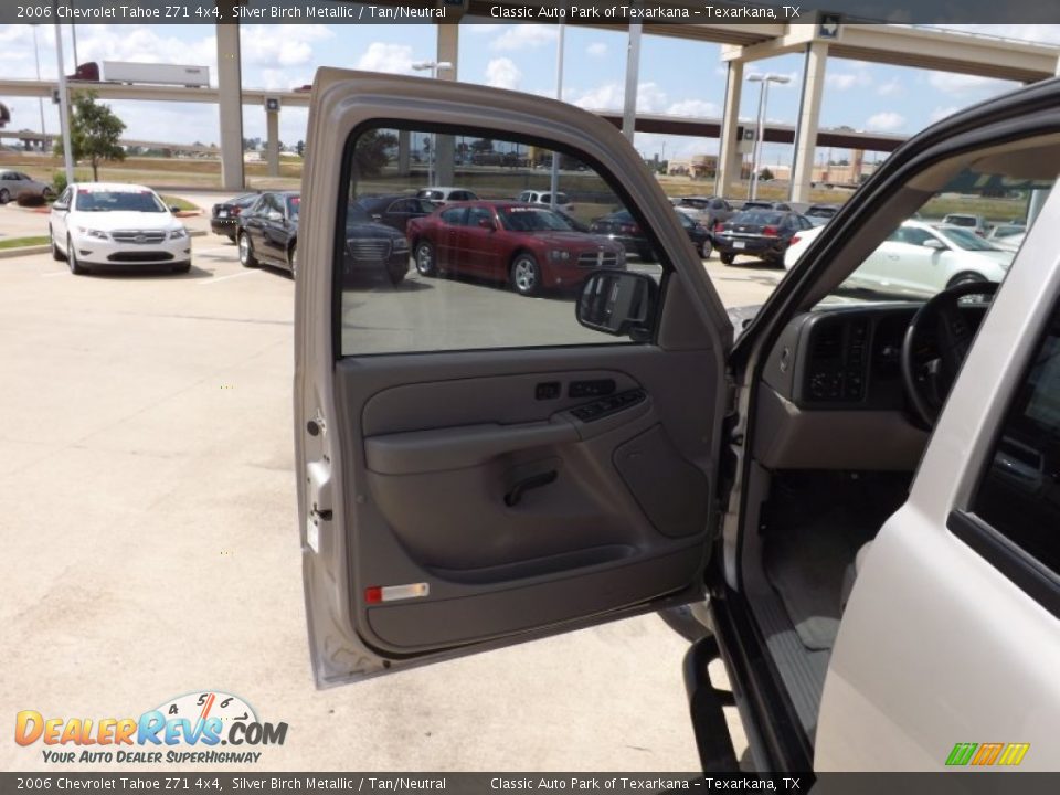 2006 Chevrolet Tahoe Z71 4x4 Silver Birch Metallic / Tan/Neutral Photo #18
