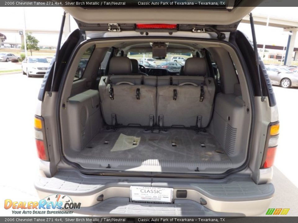 2006 Chevrolet Tahoe Z71 4x4 Silver Birch Metallic / Tan/Neutral Photo #22