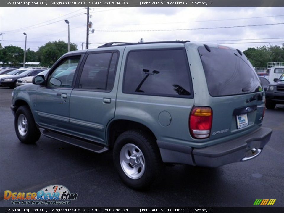 1998 Ford Explorer XLT Evergreen Frost Metallic / Medium Prairie Tan Photo #7