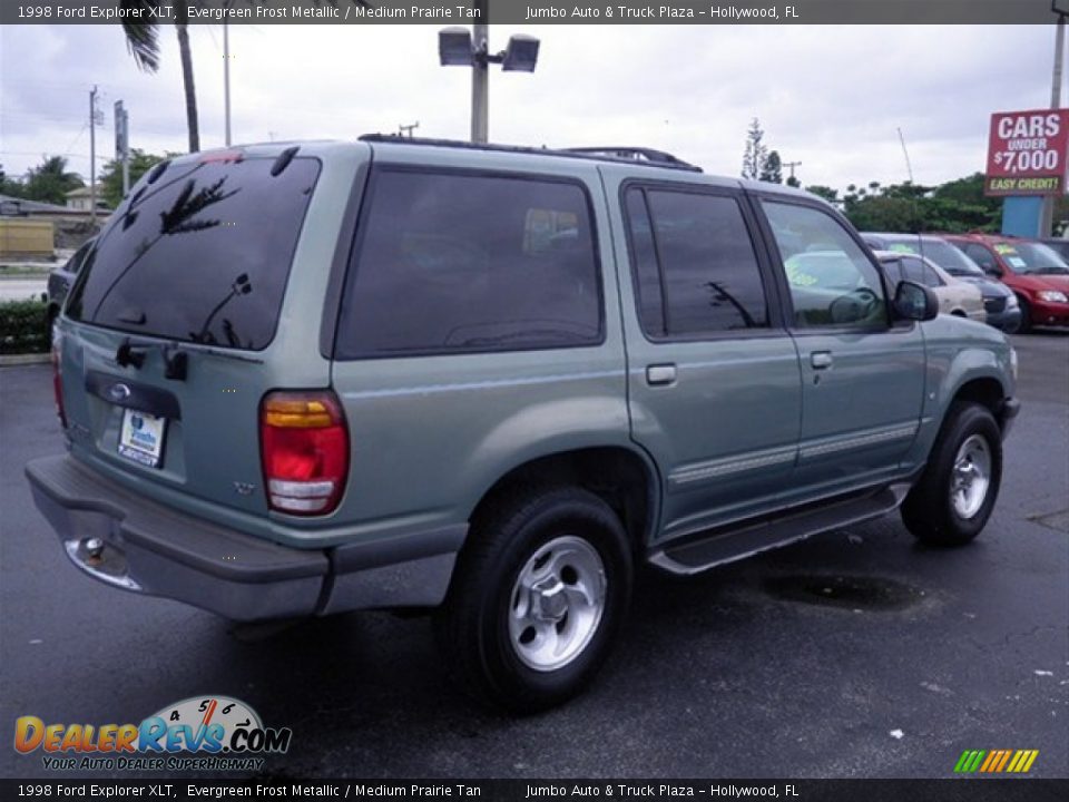 1998 Ford Explorer XLT Evergreen Frost Metallic / Medium Prairie Tan Photo #11