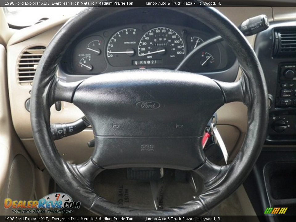 1998 Ford Explorer XLT Evergreen Frost Metallic / Medium Prairie Tan Photo #21