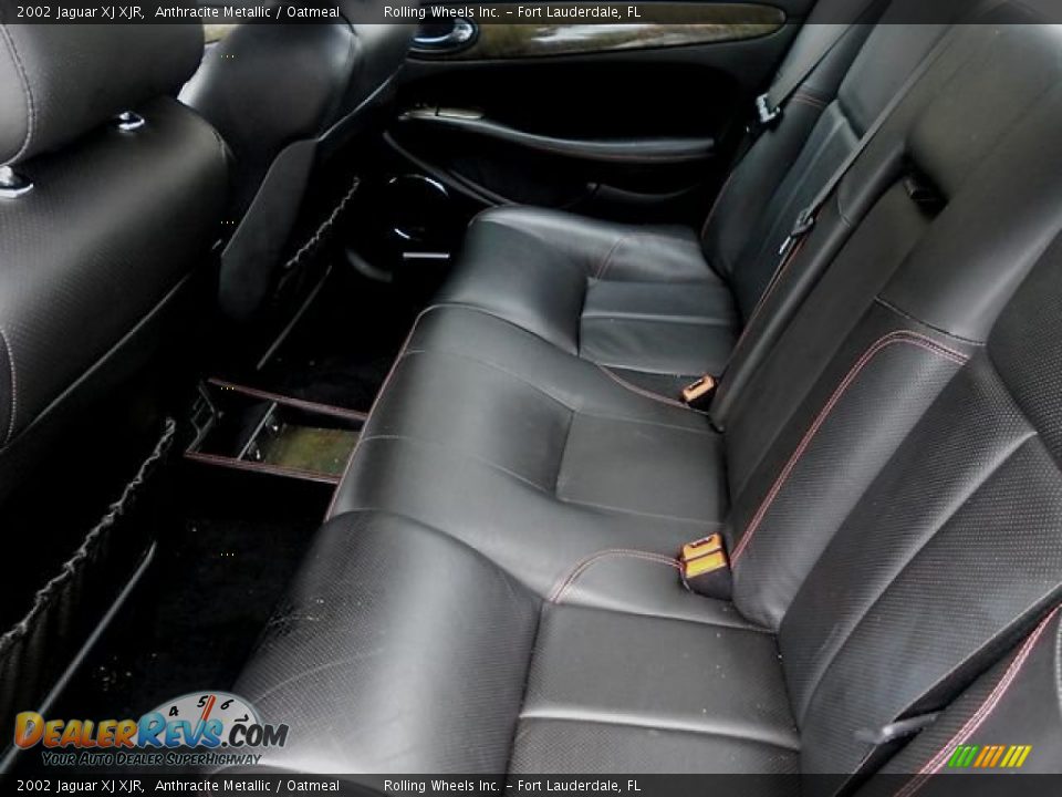 2002 Jaguar XJ XJR Anthracite Metallic / Oatmeal Photo #10