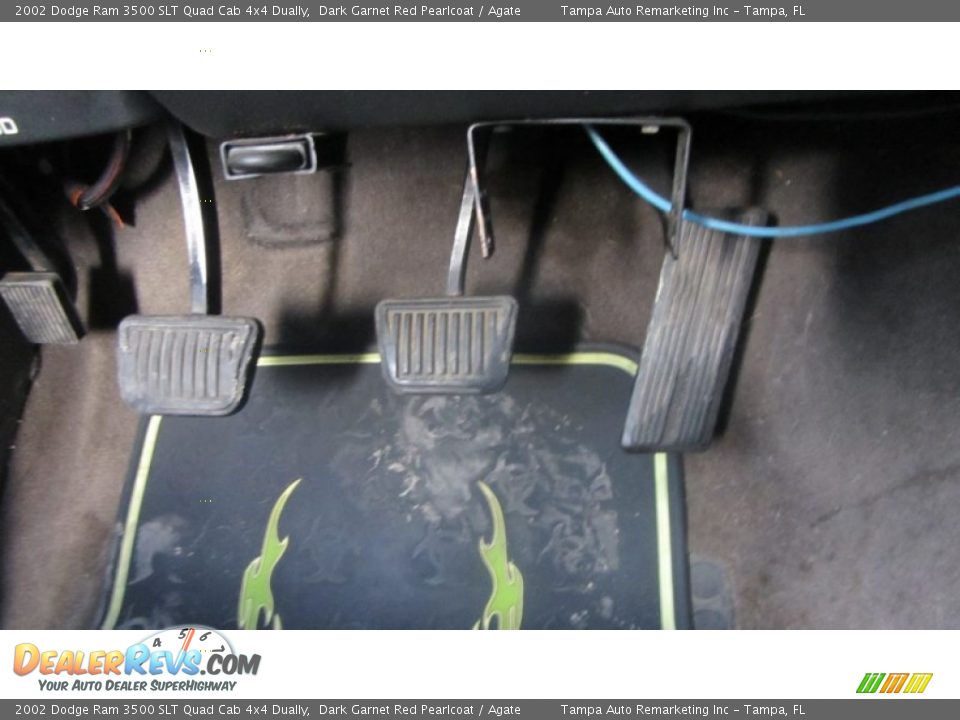 2002 Dodge Ram 3500 SLT Quad Cab 4x4 Dually Dark Garnet Red Pearlcoat / Agate Photo #32