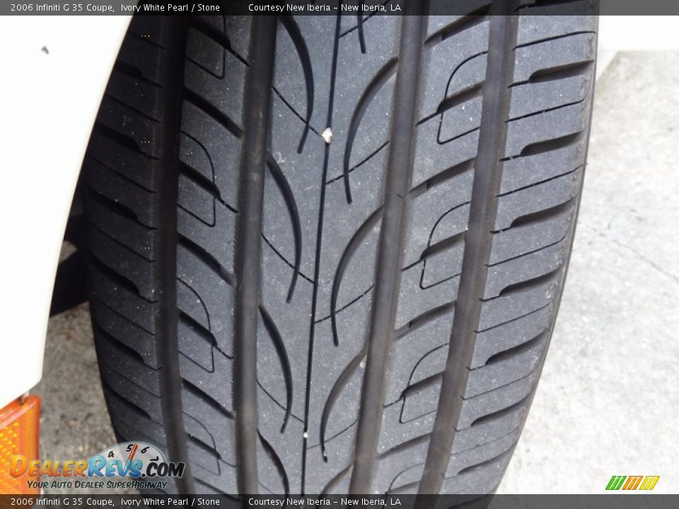 2006 Infiniti G 35 Coupe Ivory White Pearl / Stone Photo #24