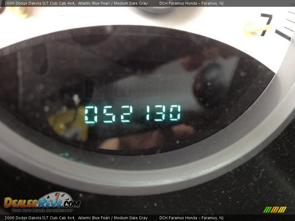 2006 Dodge Dakota SLT Club Cab 4x4 Atlantic Blue Pearl / Medium Slate Gray Photo #26