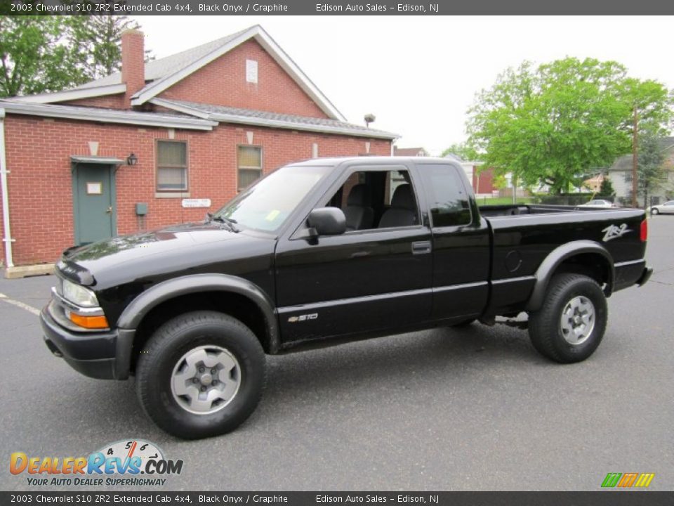 2003 Chevrolet S10 ZR2 Extended Cab 4x4 Black Onyx / Graphite Photo #3