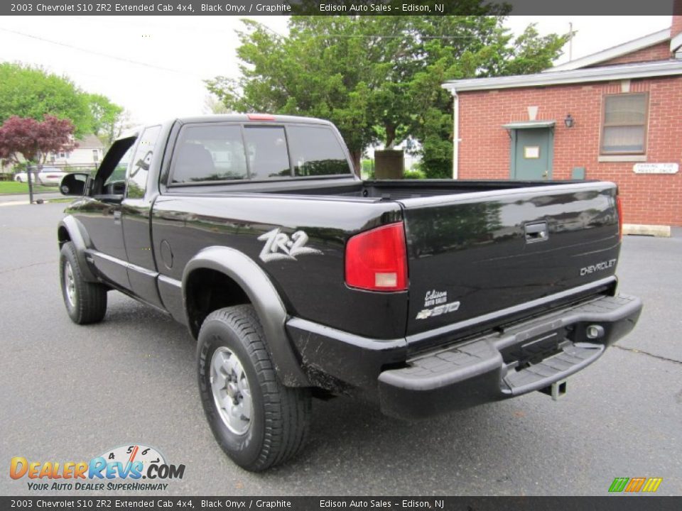 2003 Chevrolet S10 ZR2 Extended Cab 4x4 Black Onyx / Graphite Photo #5