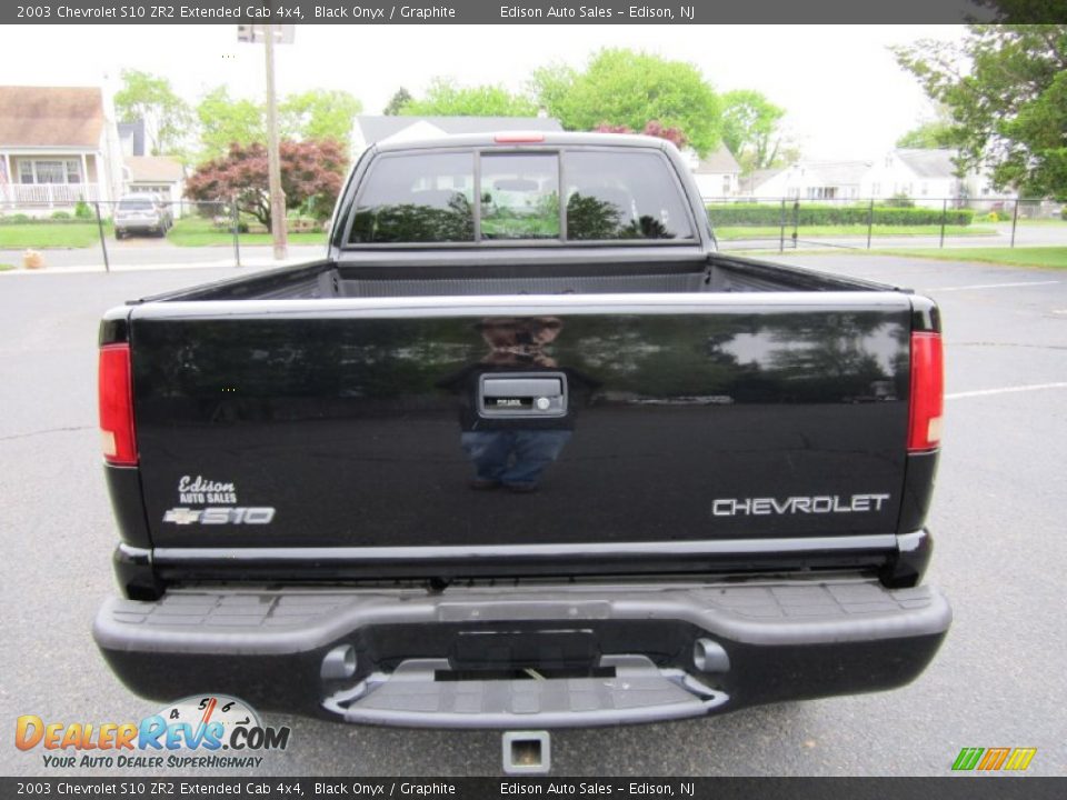 2003 Chevrolet S10 ZR2 Extended Cab 4x4 Black Onyx / Graphite Photo #6