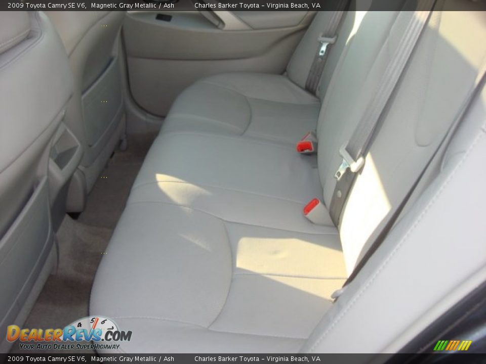 2009 Toyota Camry SE V6 Magnetic Gray Metallic / Ash Photo #10