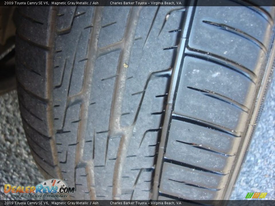 2009 Toyota Camry SE V6 Magnetic Gray Metallic / Ash Photo #23