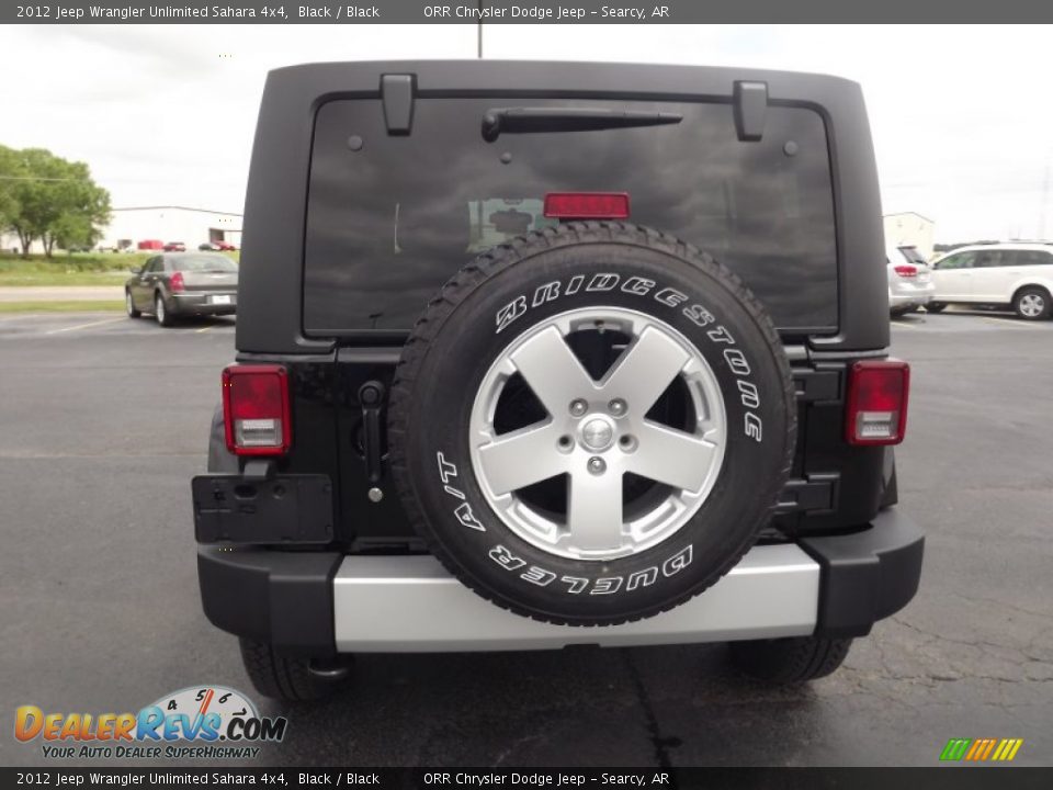 2012 Jeep Wrangler Unlimited Sahara 4x4 Black / Black Photo #6