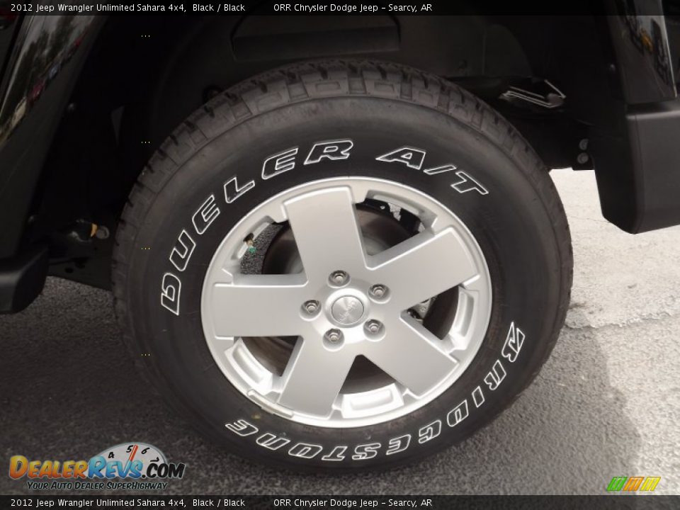 2012 Jeep Wrangler Unlimited Sahara 4x4 Black / Black Photo #16