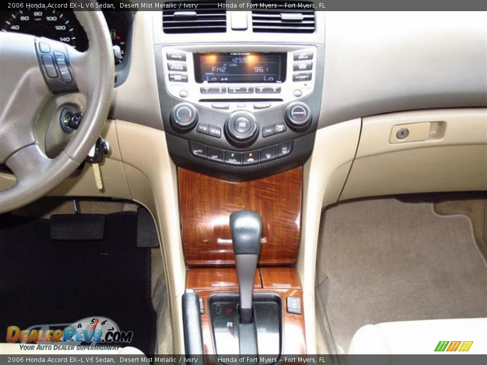 2006 Honda Accord EX-L V6 Sedan Desert Mist Metallic / Ivory Photo #9
