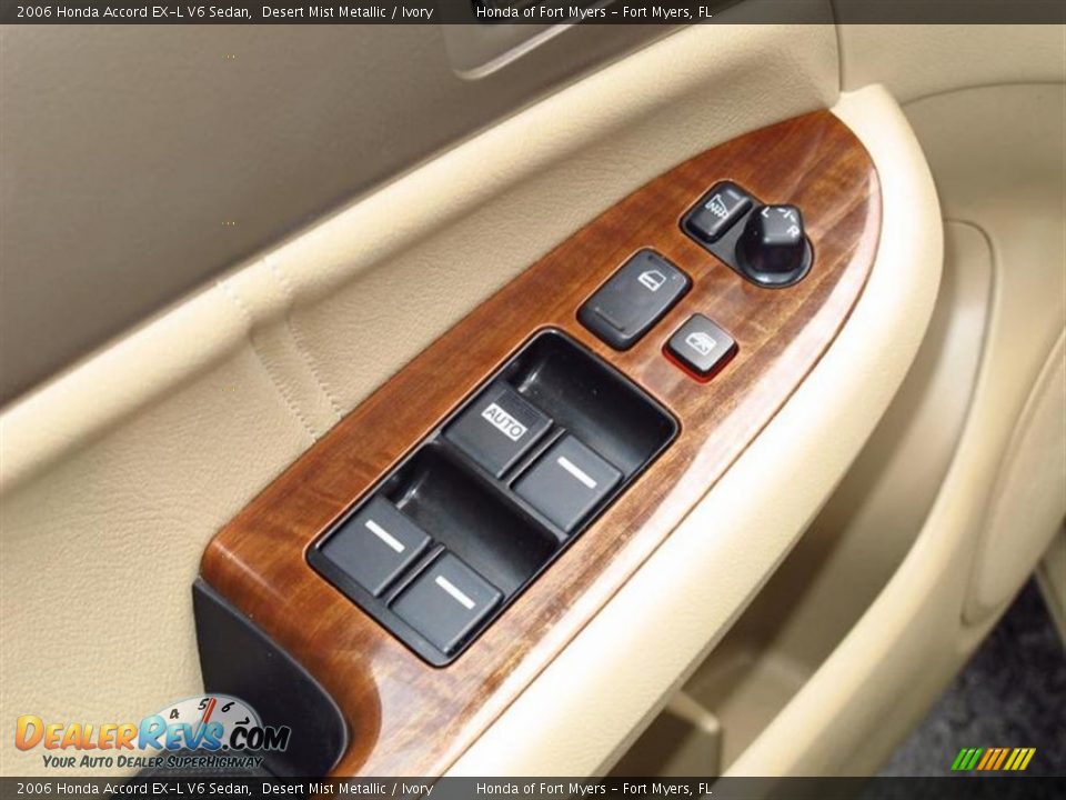 2006 Honda Accord EX-L V6 Sedan Desert Mist Metallic / Ivory Photo #18