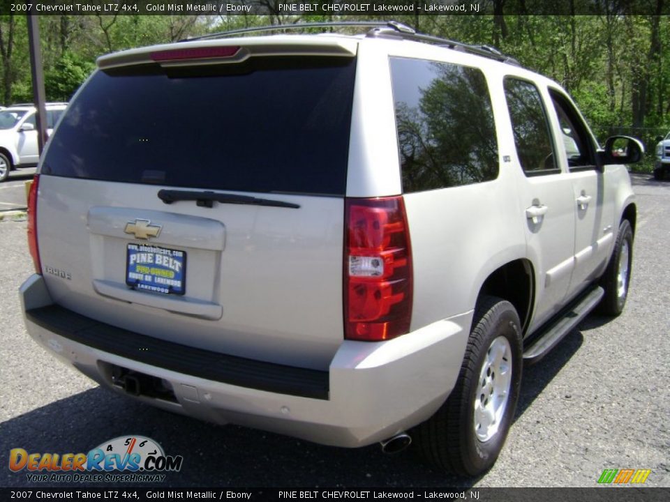 2007 Chevrolet Tahoe LTZ 4x4 Gold Mist Metallic / Ebony Photo #4