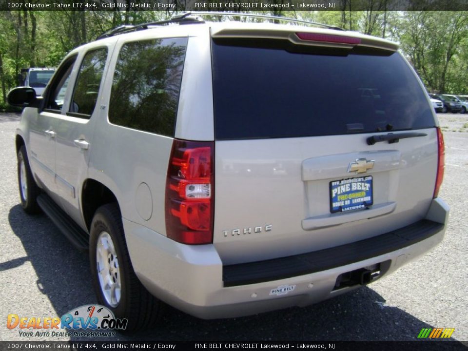 2007 Chevrolet Tahoe LTZ 4x4 Gold Mist Metallic / Ebony Photo #6