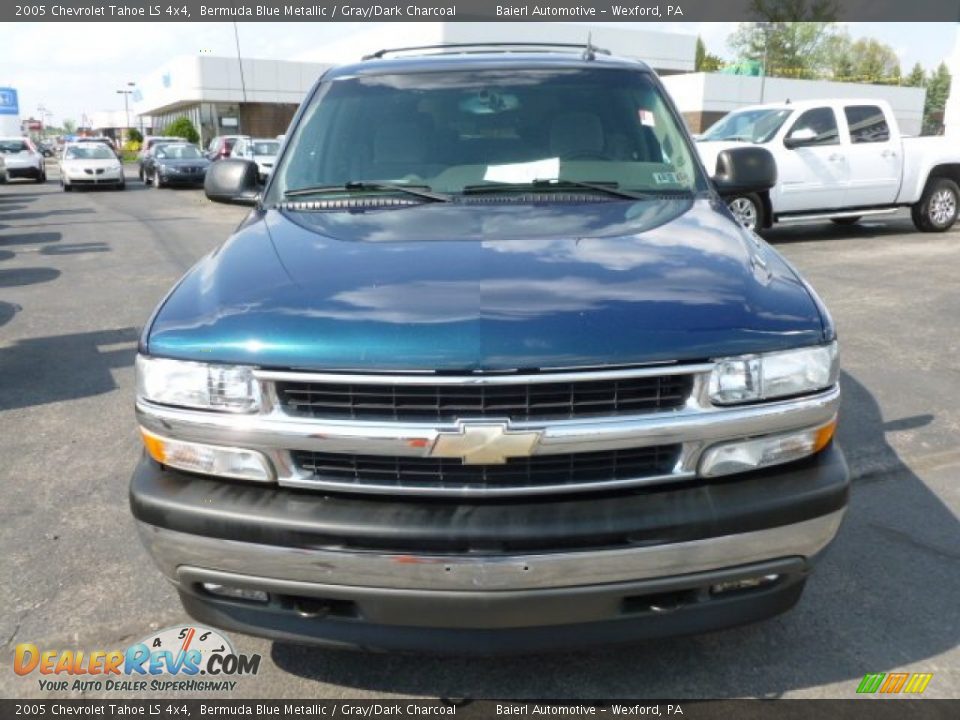 2005 Chevrolet Tahoe LS 4x4 Bermuda Blue Metallic / Gray/Dark Charcoal Photo #2
