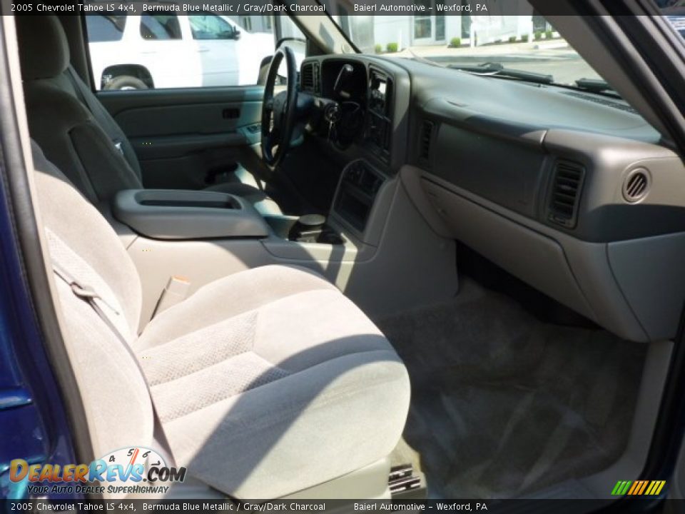 2005 Chevrolet Tahoe LS 4x4 Bermuda Blue Metallic / Gray/Dark Charcoal Photo #10
