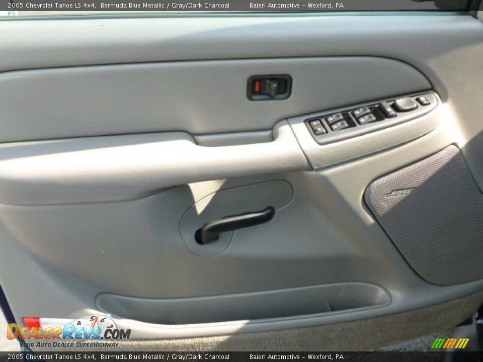 2005 Chevrolet Tahoe LS 4x4 Bermuda Blue Metallic / Gray/Dark Charcoal Photo #18