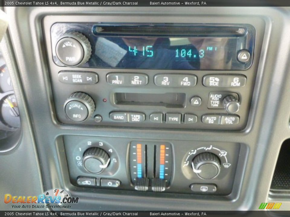 2005 Chevrolet Tahoe LS 4x4 Bermuda Blue Metallic / Gray/Dark Charcoal Photo #19