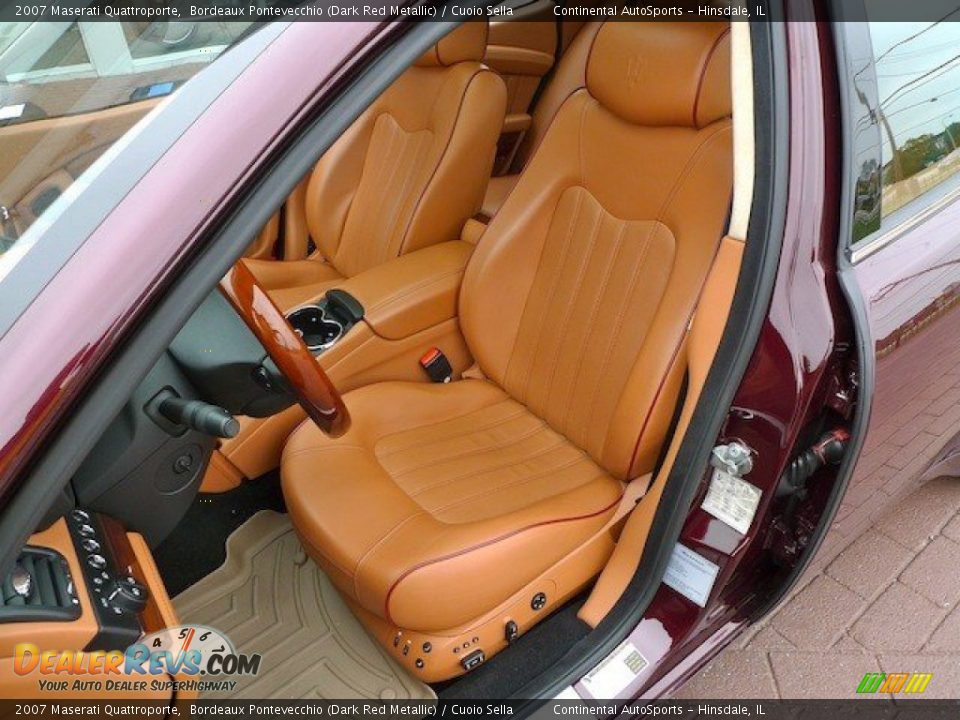 Front Seat of 2007 Maserati Quattroporte  Photo #17