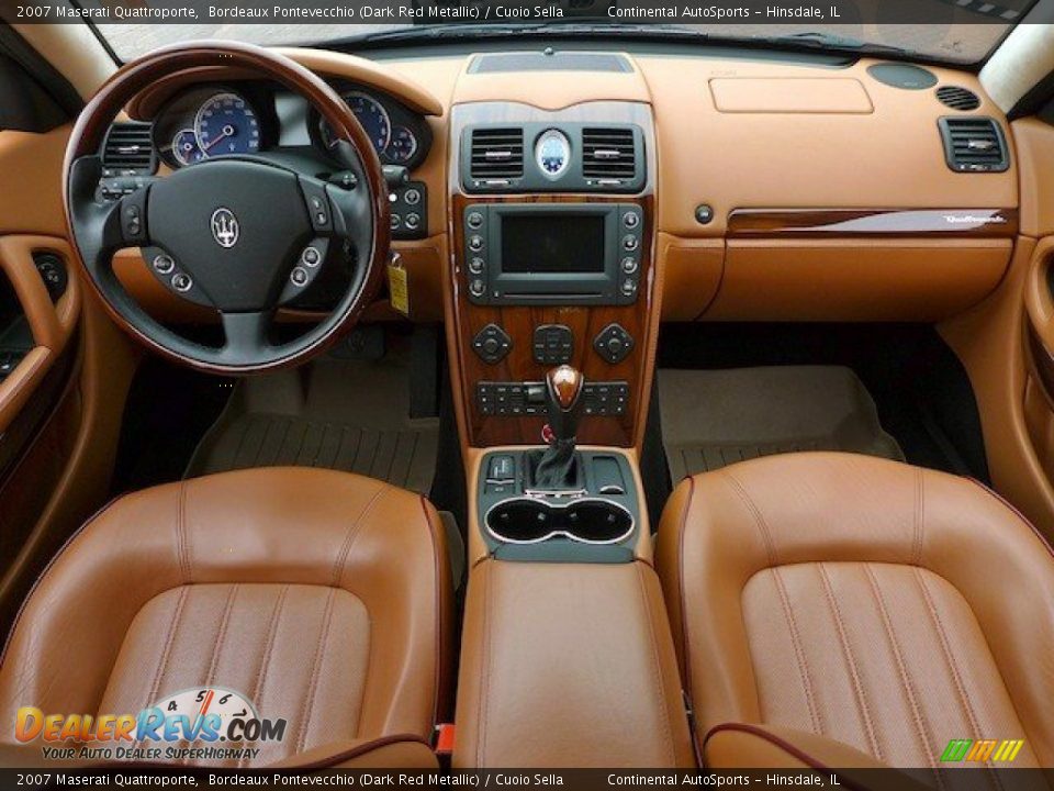 Dashboard of 2007 Maserati Quattroporte  Photo #19