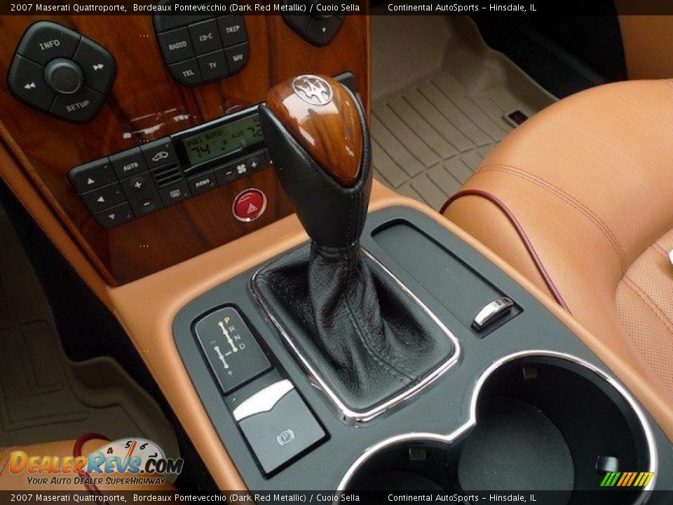 2007 Maserati Quattroporte  Shifter Photo #27