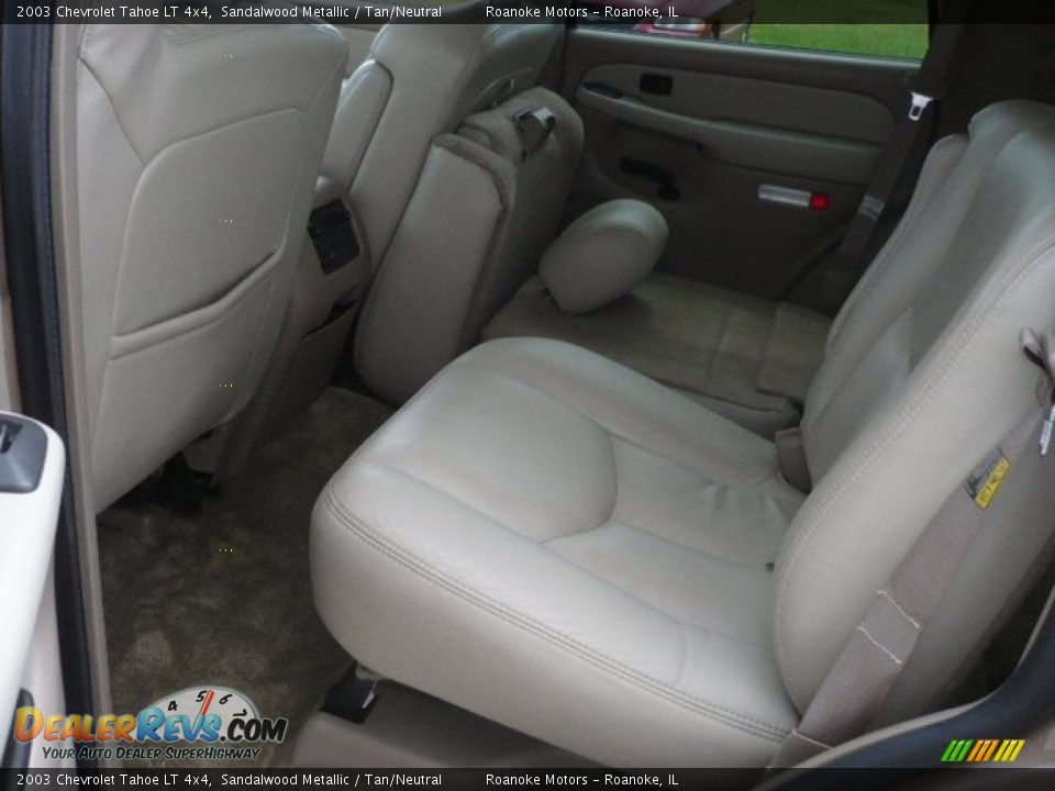 2003 Chevrolet Tahoe LT 4x4 Sandalwood Metallic / Tan/Neutral Photo #11
