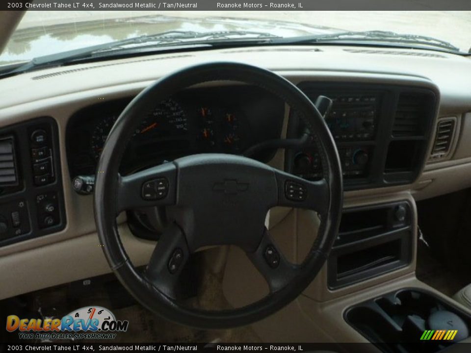 2003 Chevrolet Tahoe LT 4x4 Sandalwood Metallic / Tan/Neutral Photo #12